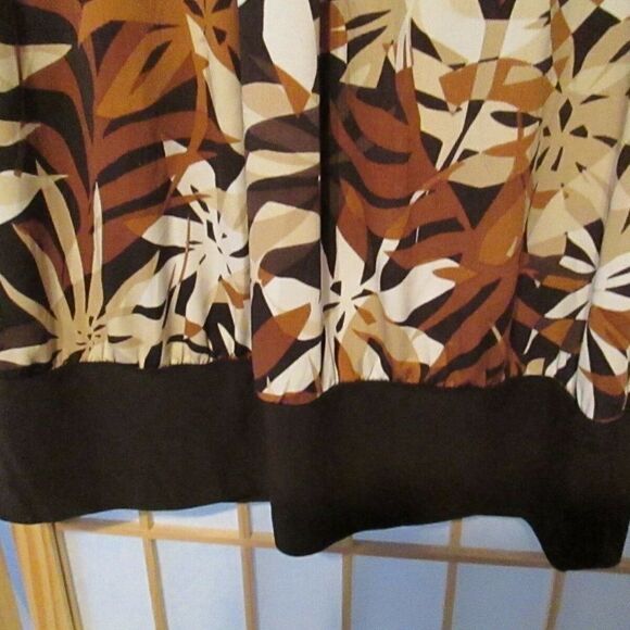 Maurices Leaf Print Blouse Top Stretch Size Small - Picture 4 of 5